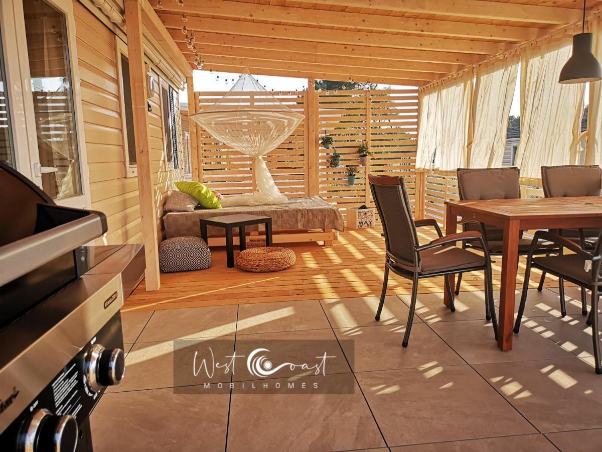 West Coast Mobilhome With Xxl Terrace Tar-Vabriga ภายนอก รูปภาพ