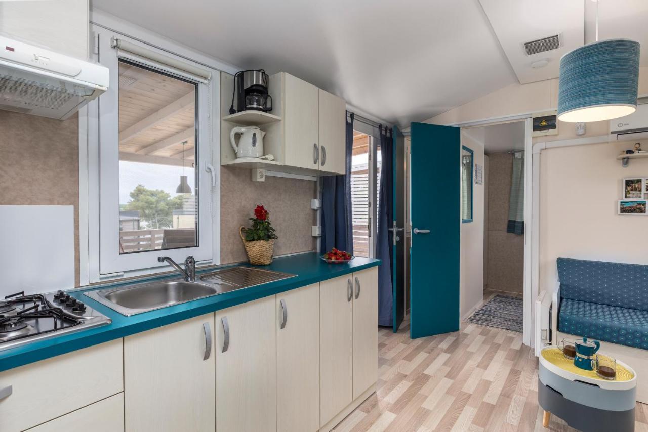 West Coast Mobilhome With Xxl Terrace Tar-Vabriga ภายนอก รูปภาพ