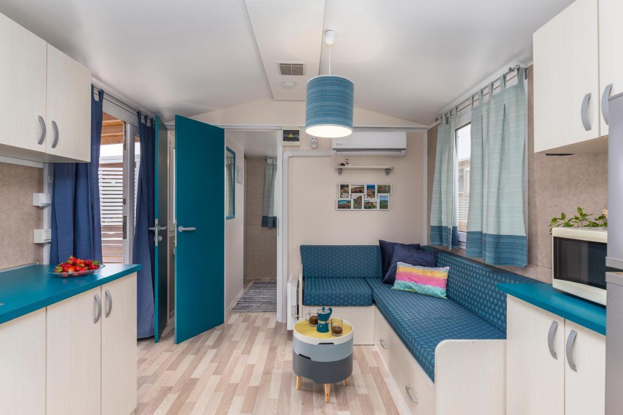 West Coast Mobilhome With Xxl Terrace Tar-Vabriga ภายนอก รูปภาพ