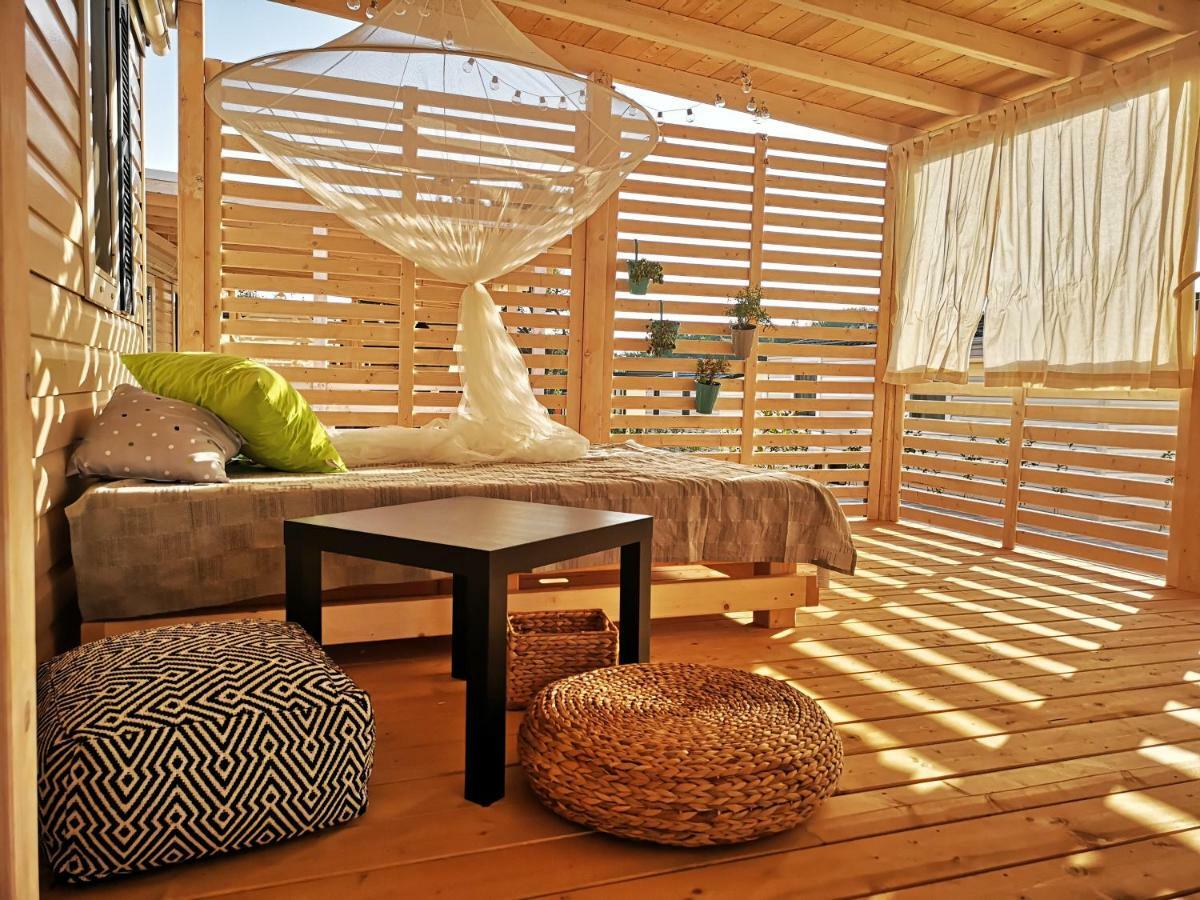 West Coast Mobilhome With Xxl Terrace Tar-Vabriga ภายนอก รูปภาพ